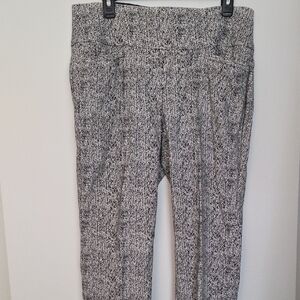 Apt. 9 Black and White Speckled Ponte Skinny Pants